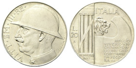 REGNO D’ITALIA
Vittorio Emanuele III, 1900-1943.
20 Lire 1928 a. VI Roma, Elmetto.
Ag
gr. 20,04
Dr. Semibusto del sovrano in uniforme, con testa ...