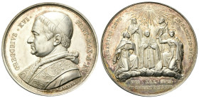 ROMA
Gregorio XVI (Bartolomeo Alberto Cappellari), 1831-1846.
Medaglia 1839 a. IX opus G. Girometti.
Ag
gr. 33,32 mm 44,0
Dr. GREGORIVS XVI - PON...