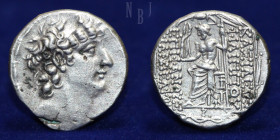 Seleukid Kingdom: PHILIP I PHILADELPHOS, AR Tetradrachm. Zeus Nikephoros