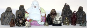 CHINA und Südostasien, China, Varia
Interessante Sammlung von 15 Buddha-Figuren aus Holz, Messing, Bein, Bakelit, Zelluloid und Porzellan. Besichtige...