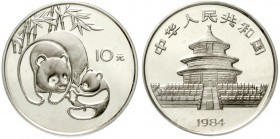 CHINA und Südostasien, China, Volksrepublik, seit 1949
10 Yuan Panda 1984. Panda mit Jungtier. Gekapselt, eingeschweißt.
Polierte Platte, selten