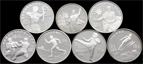CHINA und Südostasien, China, Lots der Volksrepublik China
7 Silbergedenkmünzen: 5 X 10 Yuan aus 1992 bis 1995 mit Sportmotiven, 10 Yuan 1992 Tschaik...