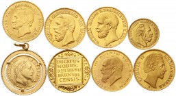 Lots von Goldmünzen und -medaillen
Konvolut von 8 Goldmünz-Repliken etc. Insges. ca. 43,8 g fein. 1 X tragbar in Fassung.
meist vorzüglich