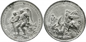 Altdeutsche Münzen und Medaillen, Augsburg-Stadt
Zinnmedaille mit Kupferstift o.J. (um 1700) von P.H. Müller. WER SICH GOTTES SCHUTZ GESETZT BLEIBT A...