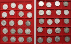 Altdeutsche Münzen und Medaillen, Brandenburg/Preußen, Lots
40 Taler aus 1799 bis 1867, teils mehrfach auf 2 Schubern.
schön/sehr schön bis vorzügli...