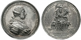Altdeutsche Münzen und Medaillen, Frankfurt-Stadt
Silbermedaille v. Oexlein 1764 auf die Krönung Joseph II. zum Deutschen Kaiser. Brb. n.r./Thronende...