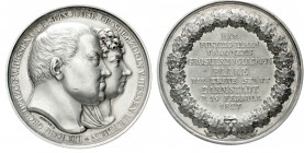Altdeutsche Münzen und Medaillen, Hessen-Darmstadt, Ludwig I., 1806-1830
Silbermedaille 1827 v. Goetze, a.d. Goldene Hochzeit des Herzogpaares. Beide...