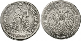Altdeutsche Münzen und Medaillen, Nürnberg-Stadt
Reichsguldiner 1635. Mmz. Kreuz. Reichsadler, Wertzahl 60 / Hl. Sebaldus mit Kirchenmodell steht zwi...
