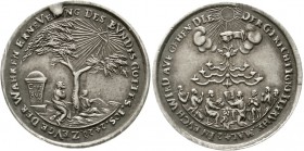 Altdeutsche Münzen und Medaillen, Nürnberg-Stadt
Silbermedaille 1730 v. P. L. Nürnberger a.d. Reform.-Jub. 2 Personen unter einem Baum, seitl. Stein ...