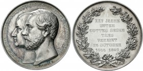 Altdeutsche Münzen und Medaillen, Schaumburg-Lippe, Adolf Georg, 1860-1893
Silbermedaille 1869 von Brehmer. Zur Silberhochzeit mit Hermine von Waldec...