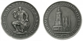 Medaillen, Bergbau, Mansfeld
Ausbeutemedaille 1927, von F. Hörnlein. Gesellschaft Deutscher Metallhütten und Bergleute. 'Kamrad Martin', die Symbolfi...