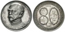 Medaillen, Personenmedaillen, Bismarck, Otto von *1815, +1898
Silbermedaille 1895, unsign., a.d. 80. Geb. d. Fürsten v. Bismarck. Brb. n.halbl. / 80 ...