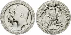 Reichssilbermünzen J. 19-178, Preußen, Wilhelm II., 1888-1918
3 Mark 1910 A. Universität Berlin.
vorzüglich/Stempelglanz, winz. Randfehler
