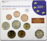 Proben, Verprägungen und Besonderheiten, Bundesrepublik Deutschland
KMS 2009 F, 10 J. WWU mit zusätzl. 2 Euro "Saarland". Cent-Münze v. 2008 (!), o.B...