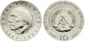 Gedenkmünzen der DDR
10 Mark 1967, Kollwitz Fehlprägung. Rand: 10 Mark 10 Mark 10 Mark.
vorzüglich/Stempelglanz