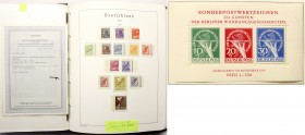 Briefmarken, Lots und Sammlungen
Berlin: Luxus Komplettsammlung 1948 bis 1990 im Leuchtturm Vordruckalben. Dabei Schwarz- und Rotaufdruck sowie Steph...