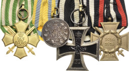 Ordensspangen
Spange mit 4 Auszeichnungen Sachsen- Allgemeine Ehrenzeichen mit Schwertern. Verliehen 1901-1918. Friedrich-August-Medaille in Silber a...