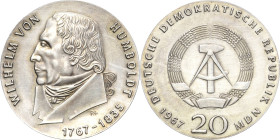 Fehlprägungen
 20 Mark 1967. Humboldt. Fehlprägung mit gleichläufig-doppelter Randschrift Jaeger 1520 F2 Sehr selten. Leicht berieben, vorzüglich