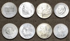 Lots
Lot-4 Stück 20 MDN 1967 Humboldt. Fehlprägung mit Randschrift: 3 x 20 MARK (berieben). 20 Mark 1975 Bach. Probe mit vertiefter Jahreszahl, Noten...