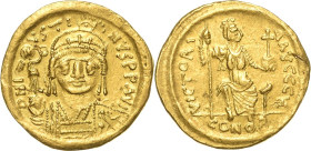 Justinus II. 565-578 Solidus 565/578, Constantinopel Brustbild mit Helm, Globus mit Victoriola und Schild, DN IVSTINVS PP AVG / Constantinopolis thron...
