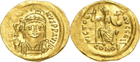 Justinus II. 565-578 Solidus 565/567, Constantinopel Brustbild mit Helm, Globus mit Victoriola und Schild, DN IVSTINVS PP AVC / Constaninopolis mit La...