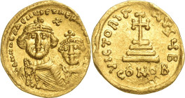 Heraclius mit Heraclius Constantinus 613-641 Solidus 616/625, Constantinopel Beider Brustbilder von vorn, ddNN hERACIIYS ET hERA CONST PP AVC / Stufen...