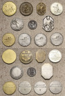 Allgemein
Lot-11 Stück Buntes Lot von Medaillen des 20. Jhd. Dabei Sportmedaillen aus Österreich, eine Bronzemedaille der Universität Wien 1914 sowie...