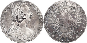 Italien-Mantua
Belagerung 1799 Soldo 1780 (posthume Prägung). Mit Av-Gegenstempel aus Saudi-Arabien (nejd) Hafner II, 122 Münze und Gegenstempel: fas...