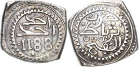 Marokko
Mohammed III. 1757-1790 Mitqal (10 Dirham) 1774 (=AH 1188), Rabat al-Fath KM 41 27.27 g. Sehr schön-vorzüglich