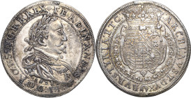 Habsburg
Ferdinand II. 1619-1637 Taler 1628, Graz Voglhuber 134/V Davenport 3108 Herinek 425 Kl. Henkelspur, Felder geglättet, sehr schön+
