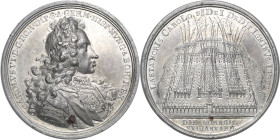 Habsburg
Karl VI. 1711-1740 Zinngussmedaille mit Kupferstift 1712 (Vestner) Auf das Feuerwerk zur Huldigung in Nürnberg. Brustbild des Kaisers nach r...