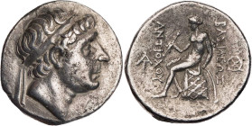SYRIEN KÖNIGREICH DER SELEUKIDEN
Antiochos I. Soter, 281-261 v. Chr. AR-Tetradrachme Seleukeia am Tigris Vs.: Kopf mit Diadem n. r., Rs.: Apollon sit...
