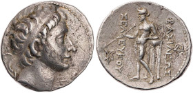 SYRIEN KÖNIGREICH DER SELEUKIDEN
Seleukos II. Kallinikos, 246-226 v. Chr. AR-Tetradrachme Seleukeia am Tigris Vs.: Kopf mit Diadem n. r., Rs.: Apollo...