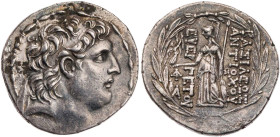SYRIEN KÖNIGREICH DER SELEUKIDEN
Antiochos VII. Euergetes, 138-129 v. Chr. AR-Tetradrachme Antiochia am Orontes Vs.: Kopf mit Diadem n. r., Rs.: Athe...