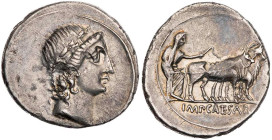 IMPERATORISCHE PRÄGUNGEN
Octavianus. AR-Denar 30-29 v. Chr. Mzst. in Italien (Rom oder Brindisi?) Vs.: Kopf des Apollo (mit den Gesichtszügen des Oct...