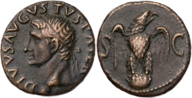 RÖMISCHE KAISERZEIT
Divus Augustus, gest. 14 n. Chr. AE-As 34-37 n. Chr., unter Tiberius Rom Vs.: DIVVS·AVGVSTVS·PATER, Kopf mit Strahlenkrone n. l.,...