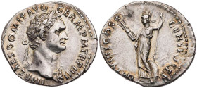 RÖMISCHE KAISERZEIT
Domitianus, 81-96 n. Chr. AR-Denar 85 n. Chr. Rom Vs.: IMP CAES DOMIT AVG GERM P M TR P IIII, Kopf mit Ägis und Lorbeerkranz n. r...