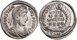 RÖMISCHE KAISERZEIT
Constantius II., 337-361 n. Chr. AR-Siliqua 353-360 n. Chr. Arelate (Arles), 2. Offizin Vs.: D N CONSTAN-TIVS P F AVG, gepanzerte...
