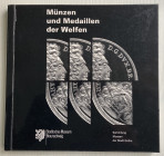 AA.VV. Münzen und Medaillen der Welfen. Städtisches Museum Braunschweig 16. 10. -09. 12. 1990. Sammlung Museen der Stadt Gotha. Brossura ed. pp. 181, ...