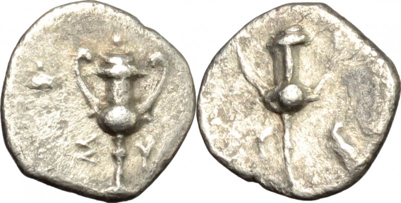 Greek Italy. Southern Apulia, Tarentum. AR Obol, 280-228 BC. D/ Kantharos; aroun...