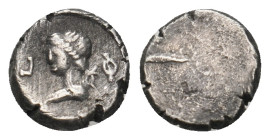 UNCERTAIN ( 200-100 BC ). Obol.
 ( 1.04 g. 8.7 mm ).