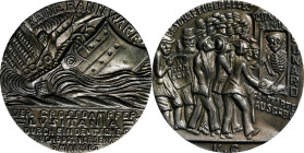 "1915" Sinking of the Lusitania Medal. Error Date. American Copy by Sandstrom & Mahood. After Kienast OP-156. Cast Iron. Choice Mint State.
56.5 mm....