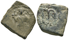 Constans II. (641-668 AD). Follis. Obv: Constans II. standing facing. Rev: M. . Weight 5,08 gr - Diameter 25 mm