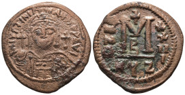 Justinian I. (527-565 AD) Æ Follis. Cyzicus. Obv: crowned bust facing holding globus cruciger. Rev: ANNO M. Weight 19,30 gr - Diameter 35 mm