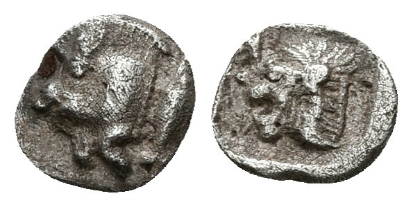 KYZIKOS, Mysia. Tartemorión. 550-500 a.C. A/ Parte delantera de jabalí a izquier...