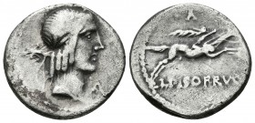 L. CALPURNIUS PISO FRUGI. Denario. 90-89 a.C. Roma. A/ Busto de Apolo laureado a derecha, detrás signo de valor y delante A. R/ Jinete con palma galop...