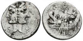 C. FONTEIUS. Denario. 114-113 a.C. Roma. A/ Busto laureado janiforme de los Dioscuros, a izquierda letra S, a la derecha signo de valor. R/ Galera a i...