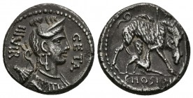 C. HOSIDIUS GETA. Denario. 68 a.C. Roma. A/ Busto diademado de Diana a derecha, con arco y carcaj sobre su espalda, leyenda GETA III VIR. R/ Jabalí a ...
