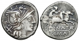 PINARIUS NATTA. Denario. 149 a.C. Roma. A/ Cabeza de Roma a derecha, detrás signo de valor X. R/ Victoria conduciendo biga a derecha, debajo leyenda N...