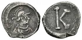 ANONIMO. 1/3 de Siliqua. 530 d.C. Constatinopla. Tiempos de Justiniano I. A/ Busto de Constantinopolis a derecha. R/ Letra K. Bendall (Anonymous) Type...